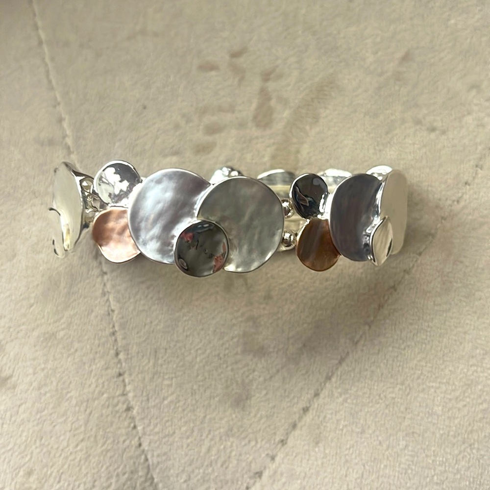 Silver stretch bracelet